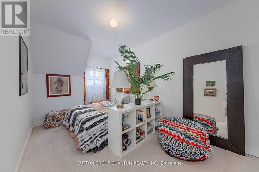 35 Ruby Crescent — photo 29 of 37