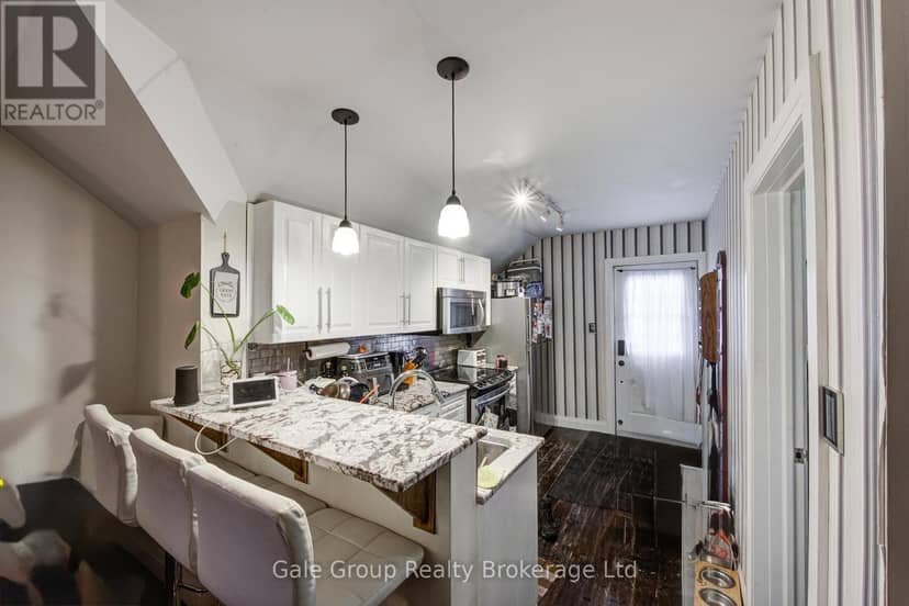 83 Oxford Street — photo 5 of 25