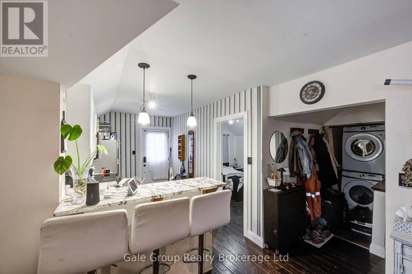 83 Oxford Street — photo 6 of 25