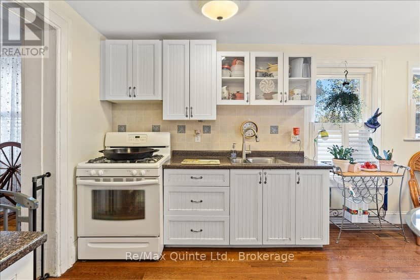 370 Main Street — photo 15 of 26
