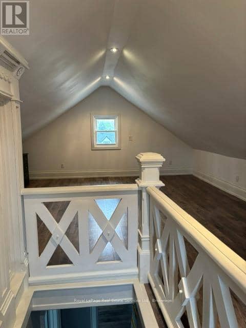 25 Isabel Street — photo 20 of 38