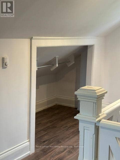 25 Isabel Street — photo 23 of 38