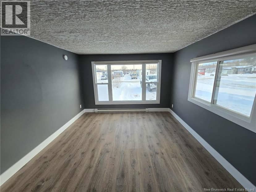413 Birch — photo 9 of 23