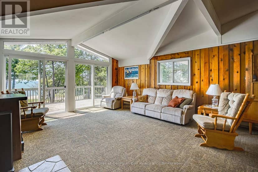 8 Nassau Court — photo 17 of 40