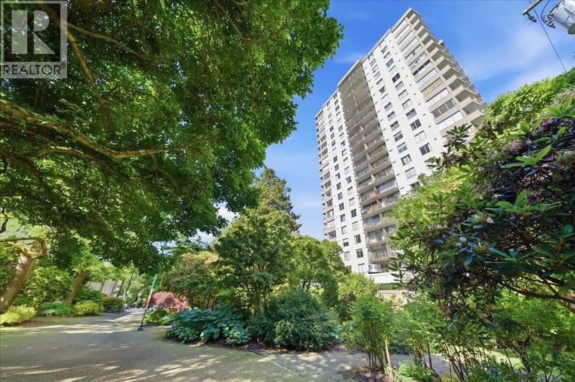 802 1251 CARDERO STREET, Vancouver, photo 2