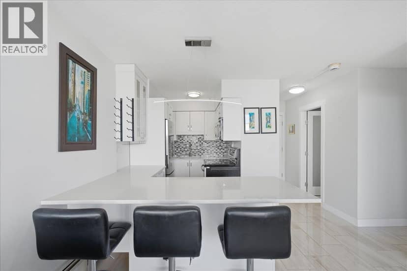 802 1251 CARDERO STREET, Vancouver, photo 6