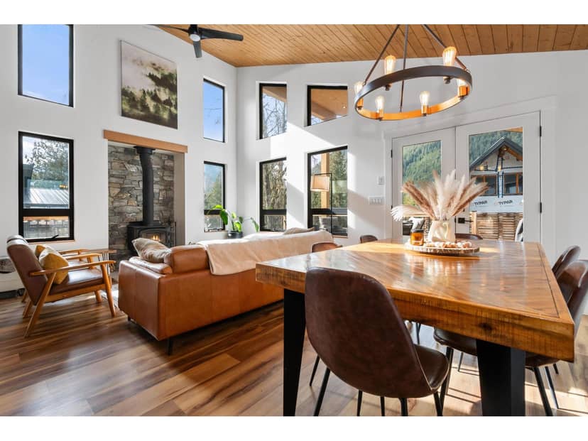 71449 OLD YALE PRINCETON HIGHWAY, Sunshine Valley, Hope