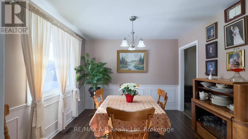 101 Middleton Street — photo 10 of 40