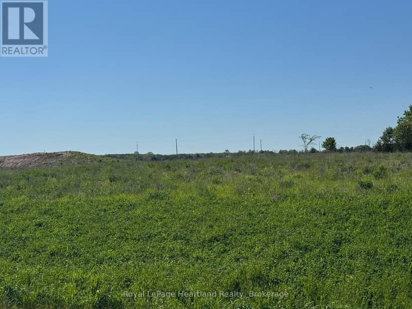 Part 7 Fullerview Drive, Central Huron, photo 5