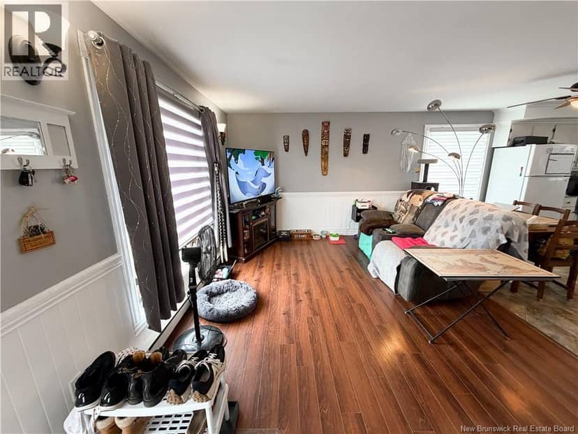 60 Normandie Street, Petit-Rocher, photo 2
