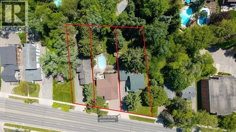 393 ERB Street — photo 4 of 7