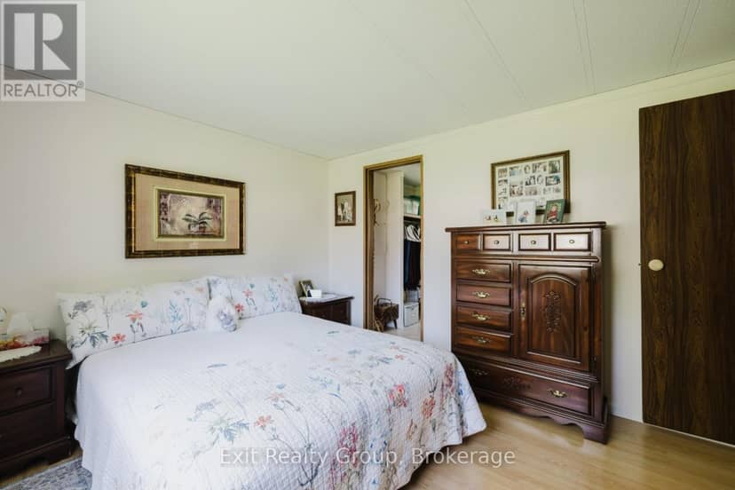 172 - 63 Whites Road — photo 19 of 29