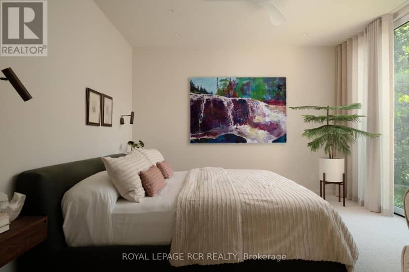 16927 Winston Churchill Boulevard — photo 18 of 40