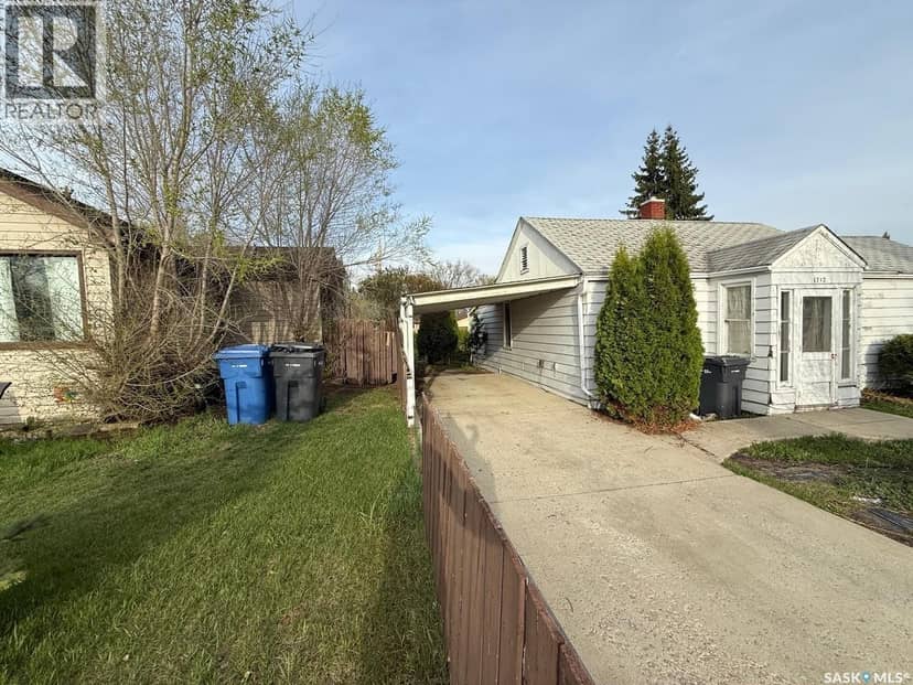 1712 103rd STREET, North Battleford, photo 3