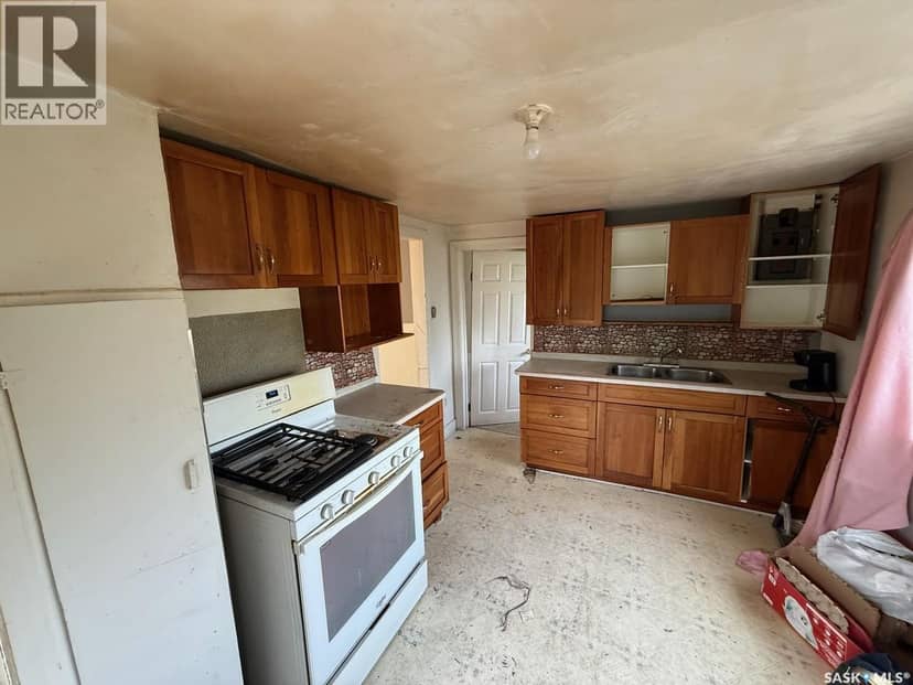 1712 103rd STREET, North Battleford, photo 4