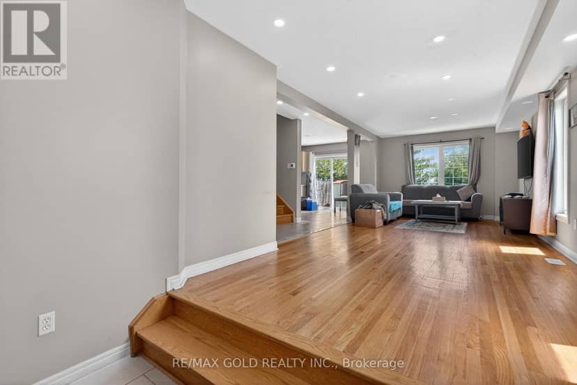 91 Sewells Lane — photo 8 of 40