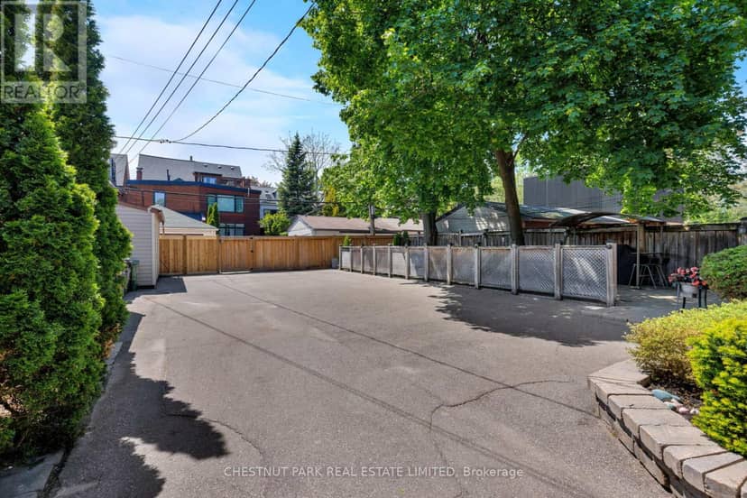 386 Palmerston Boulevard, Toronto, photo 6