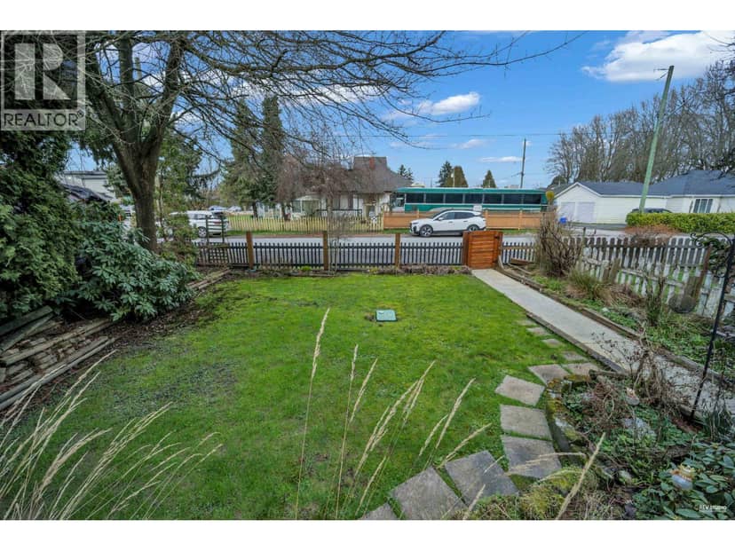 2240 DOUGLAS CRESCENT, Richmond, photo 5