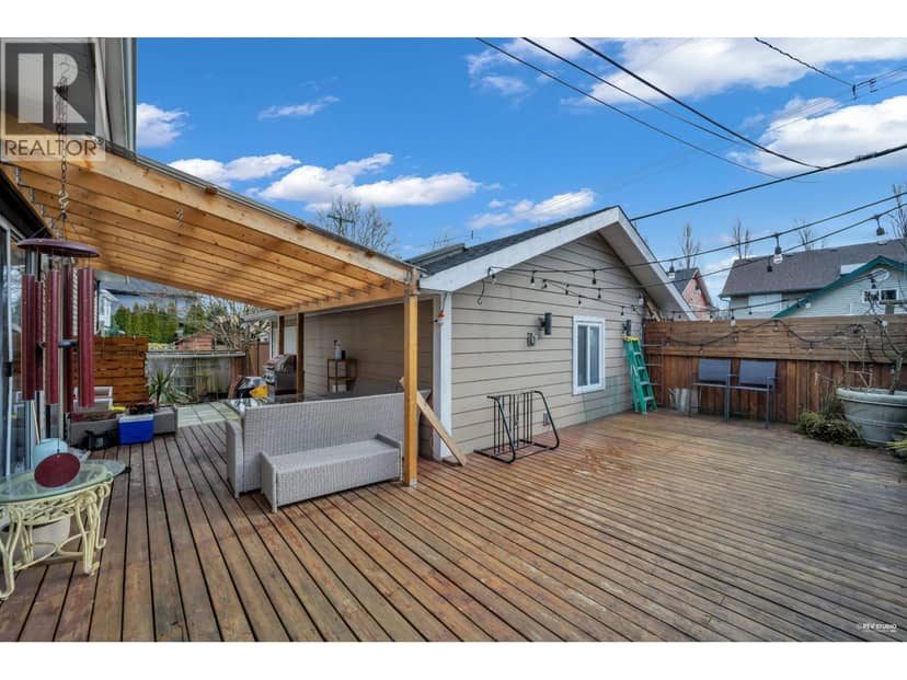 2240 DOUGLAS CRESCENT, Richmond, photo 8