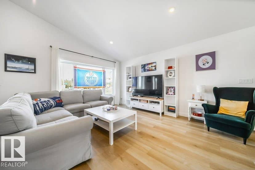 11303 111 AV NW, Edmonton, photo 8