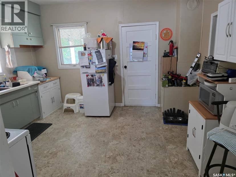 4904 Tribune STREET, Macklin, photo 3