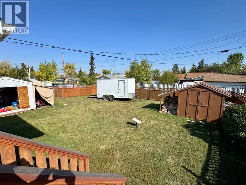 4631 54 Street — photo 33 of 40