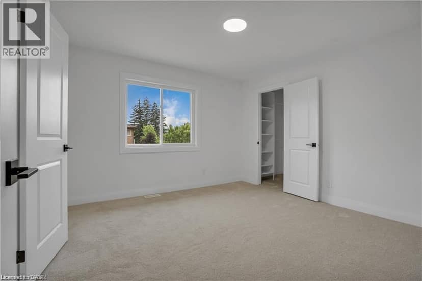 382 SOUTHCOTE Road — photo 35 of 40