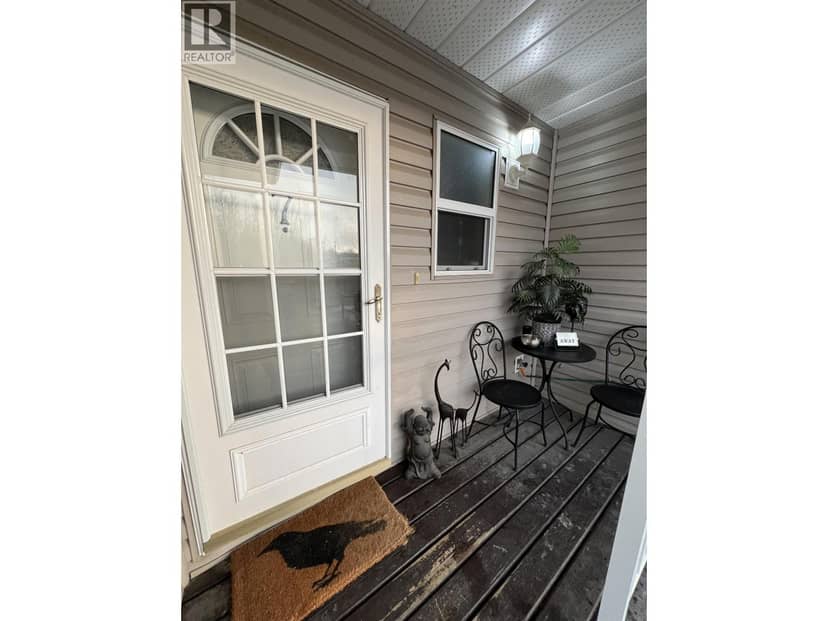 7 4620 E 52 AVENUE, Fort Nelson, photo 3