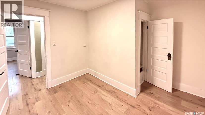 3312 Victoria AVENUE — photo 31 of 40