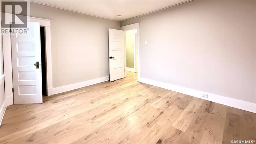 3312 Victoria AVENUE — photo 35 of 40