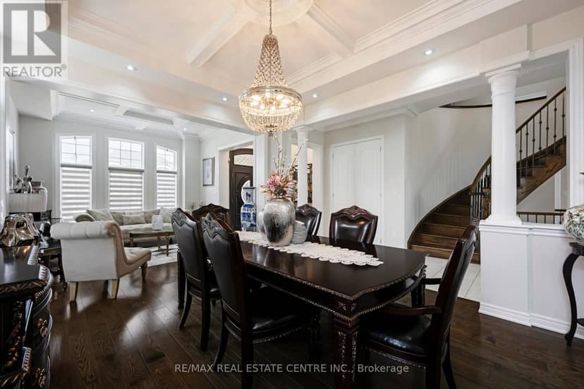 128 Copeland Crescent — photo 7 of 40