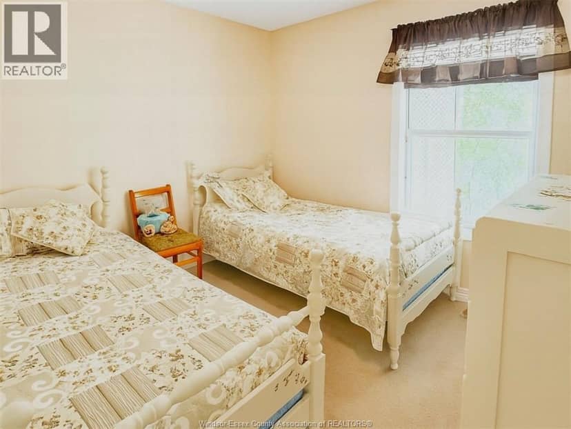 761 East West ROAD — photo 19 of 35