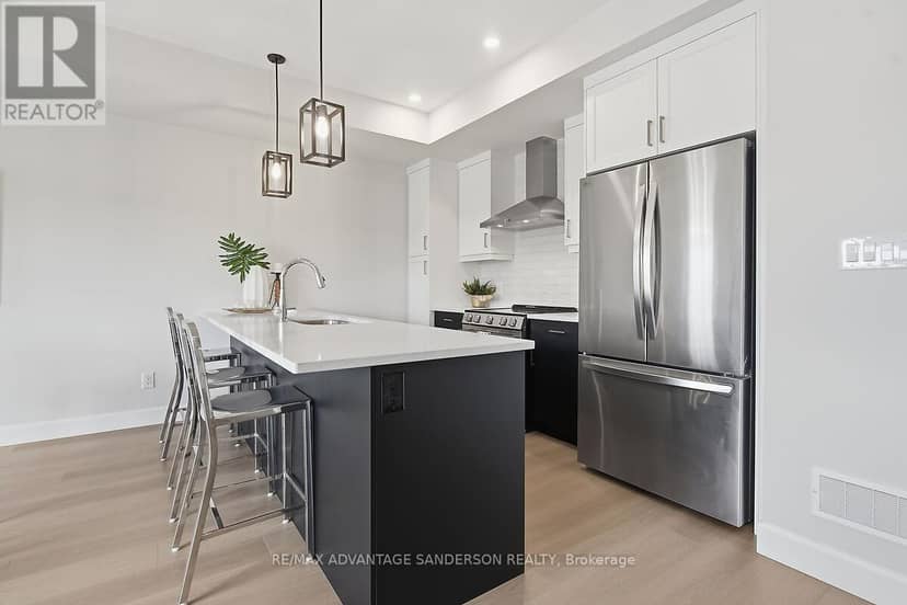 29 Purple Beech Street — photo 17 of 40