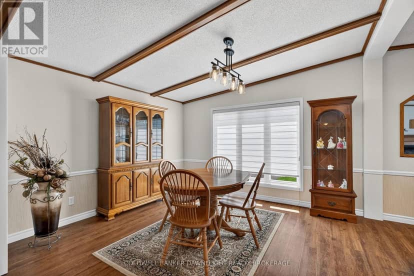 48 Redford Drive — photo 12 of 40
