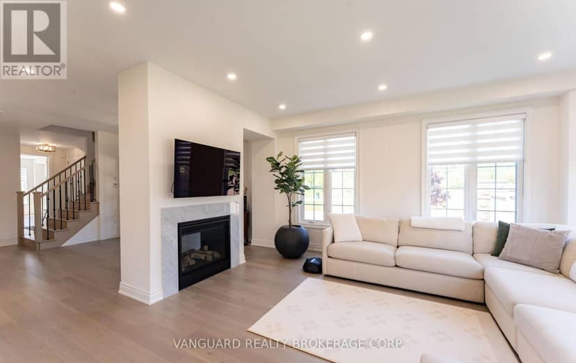 158 Scarlet Way — photo 14 of 40