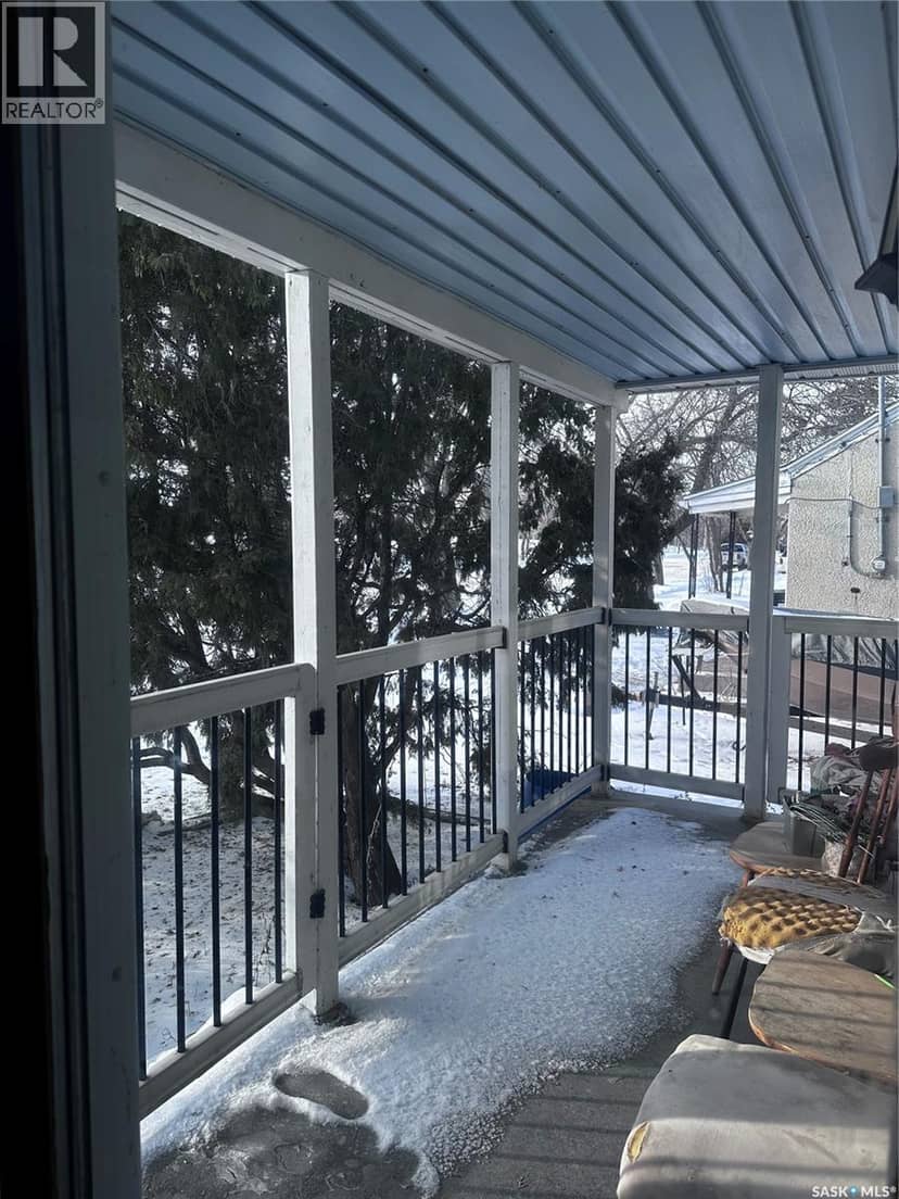 333 5th AVENUE SE — photo 18 of 19