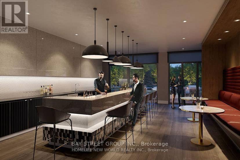 2515 - 2545 Simcoe Street N — photo 3 of 20