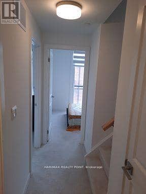 8 - 4015 Hickory Drive — photo 15 of 34