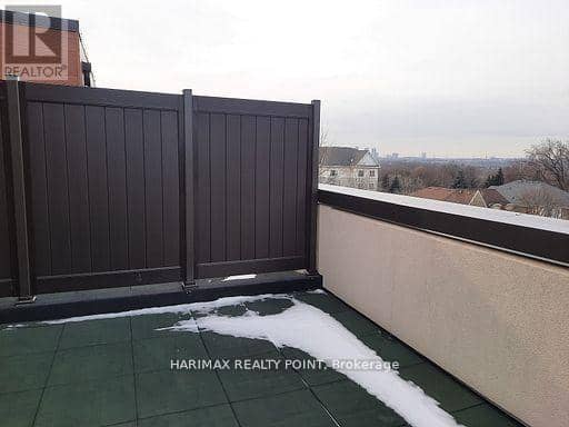 8 - 4015 Hickory Drive — photo 20 of 34