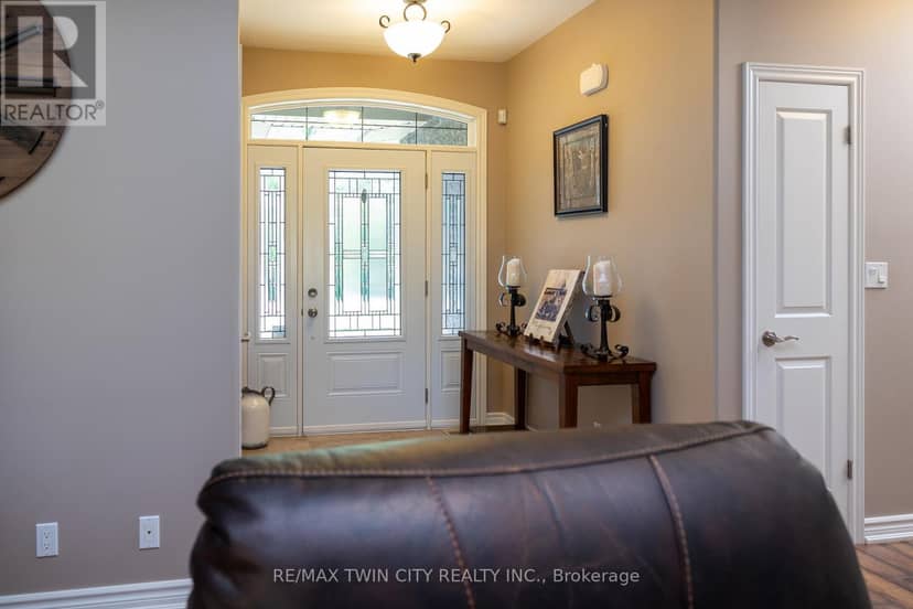 1827 Windham Rd. 3 — photo 19 of 35