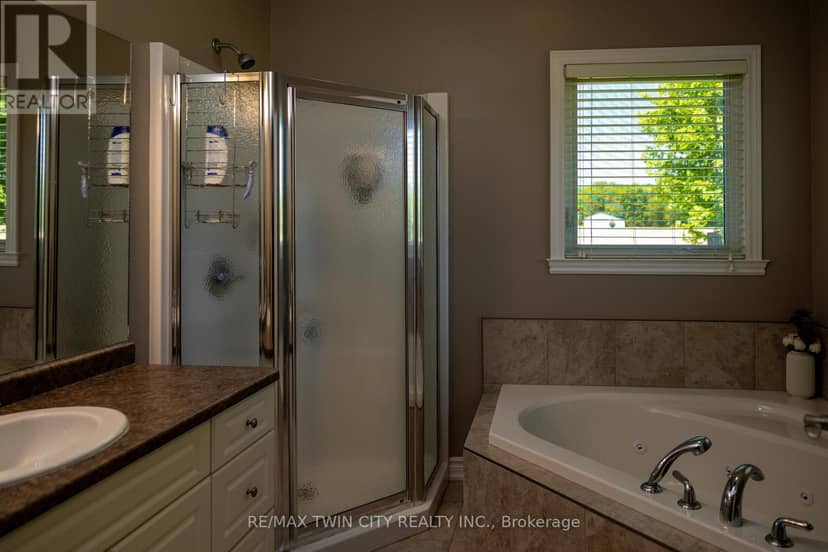 1827 Windham Rd. 3 — photo 22 of 35