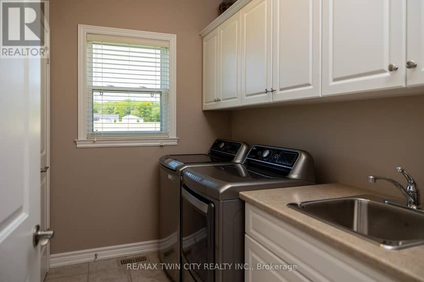 1827 Windham Rd. 3 — photo 25 of 35