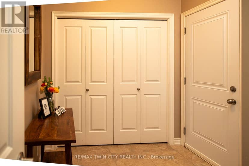1827 Windham Rd. 3 — photo 27 of 35
