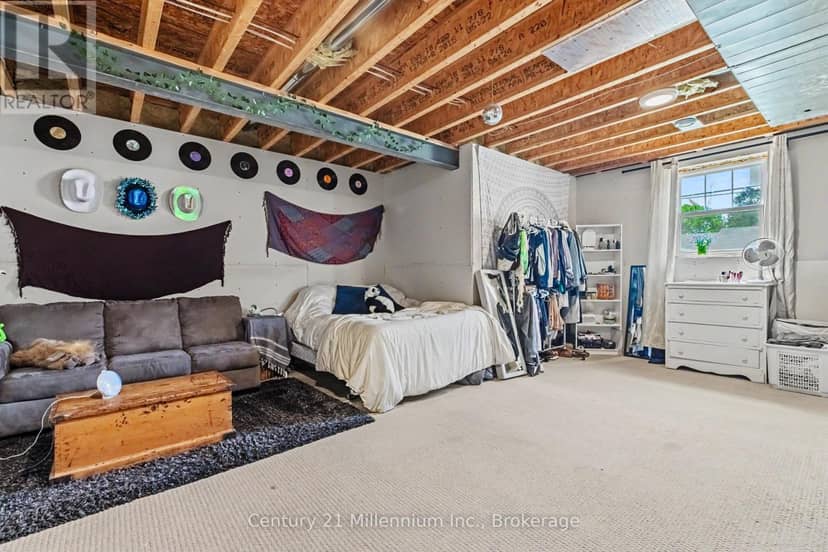 142 Isla Street — photo 38 of 40