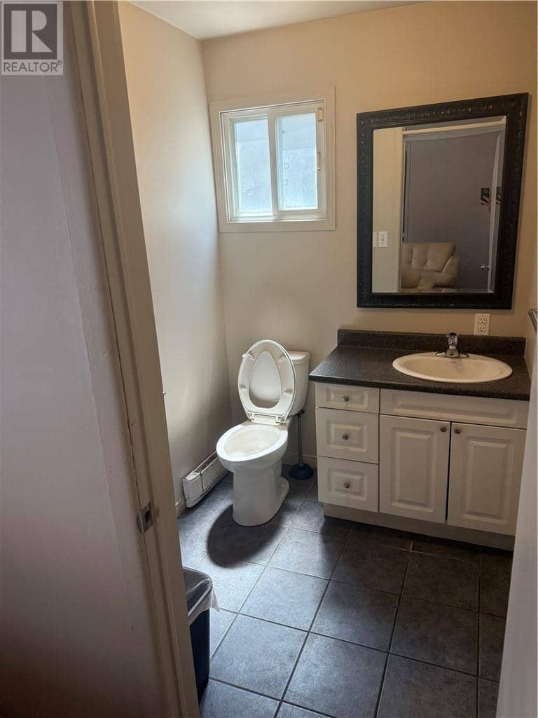 1 Whittaker — photo 19 of 25