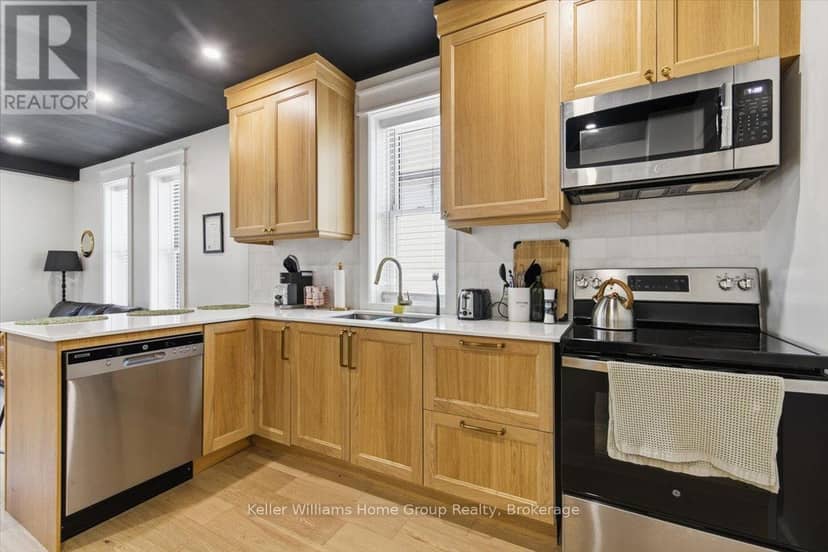 161 David Street — photo 33 of 40