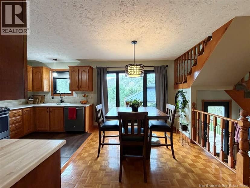 618 Riceville Road — photo 8 of 40
