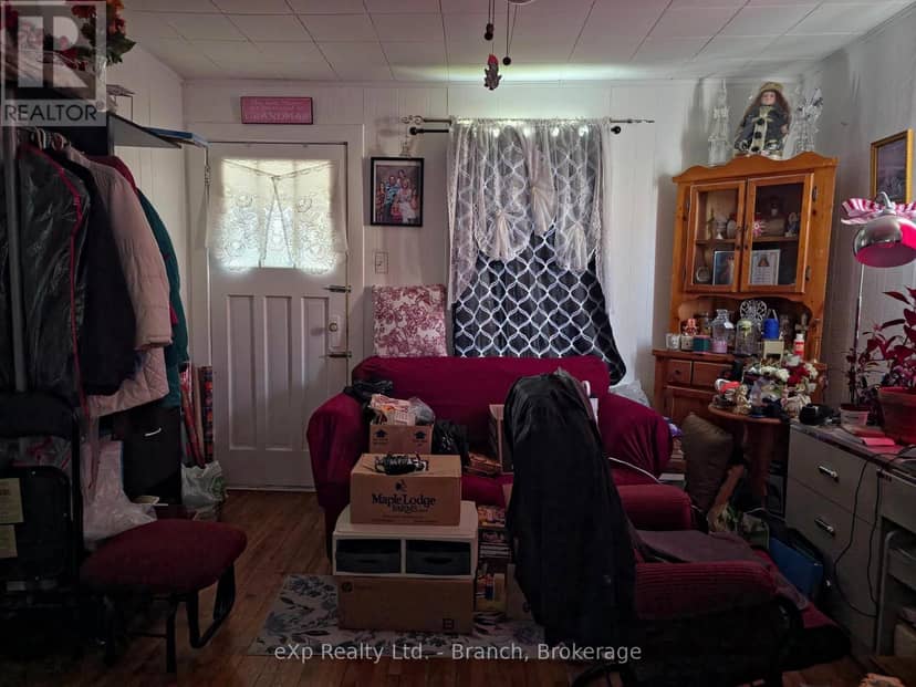 51 Hudson Bay Avenue, Kirkland Lake, photo 4