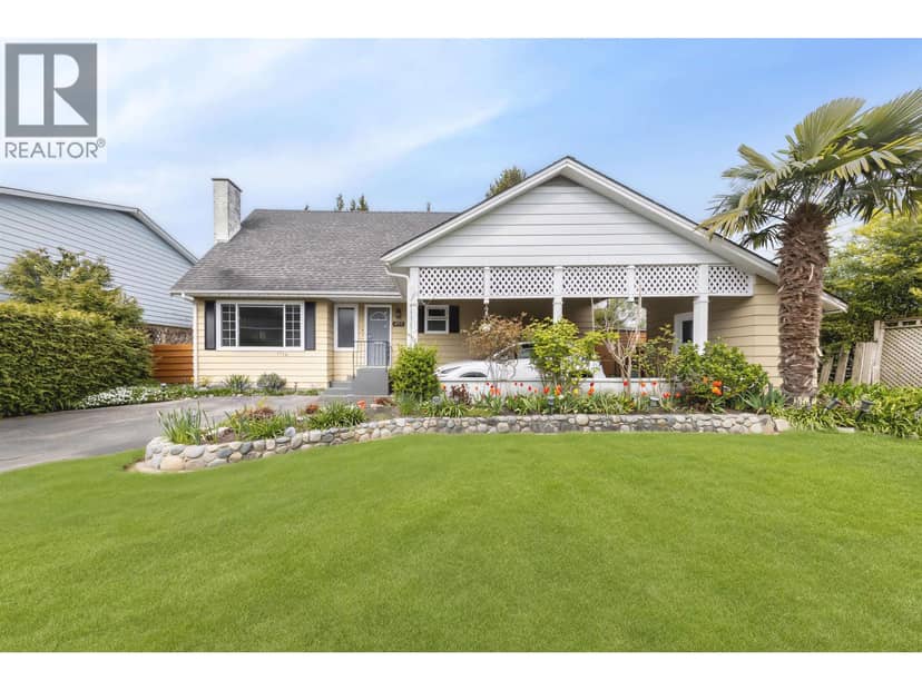 4713 46 AVENUE, Delta
