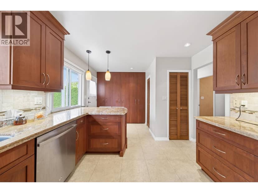4713 46 AVENUE, Delta, photo 5